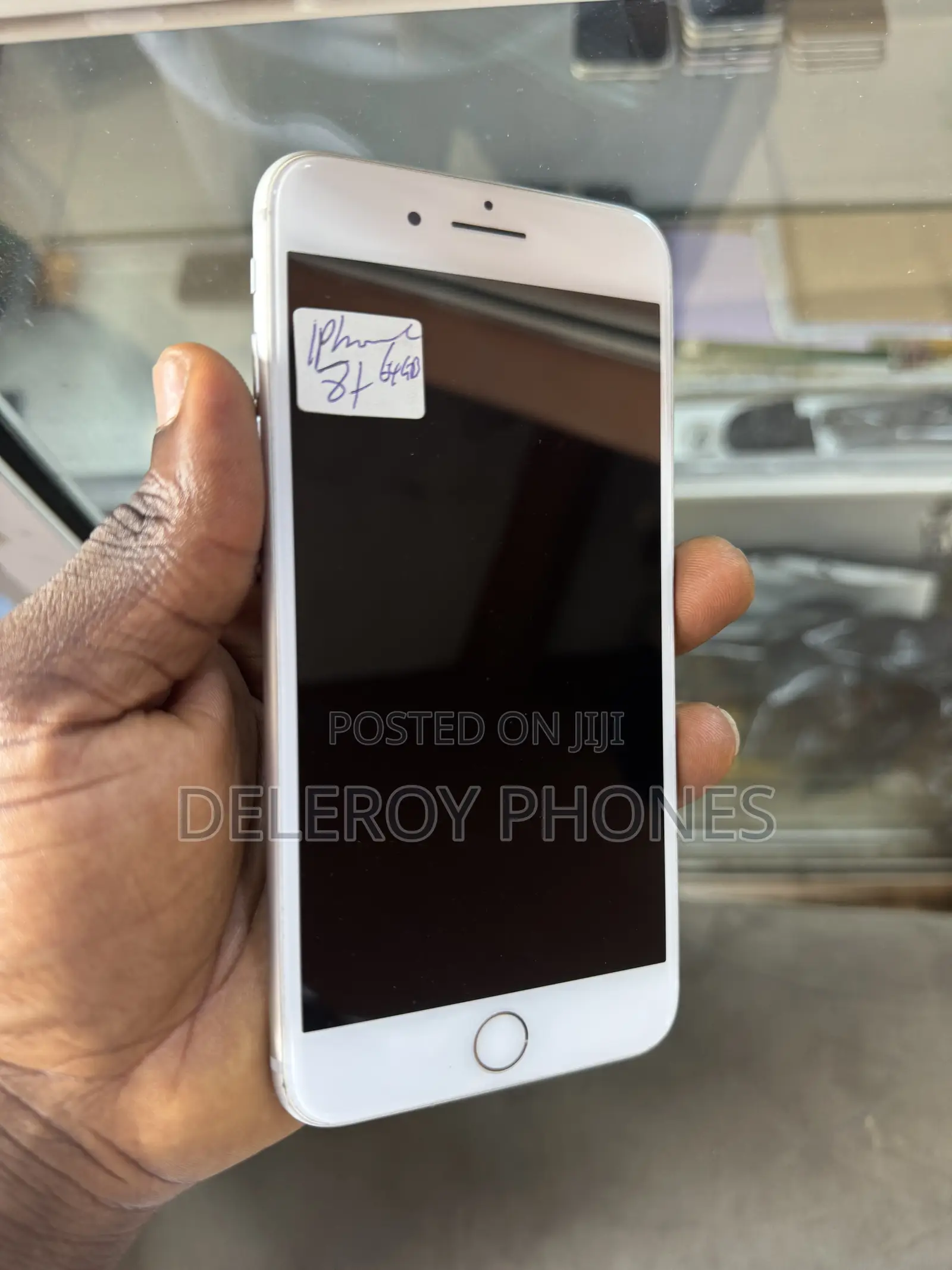 Apple iPhone 8 Plus 64 GB White