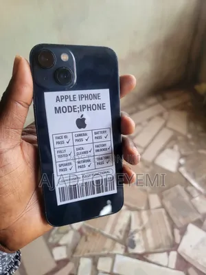 Apple iPhone 13 128 GB Black