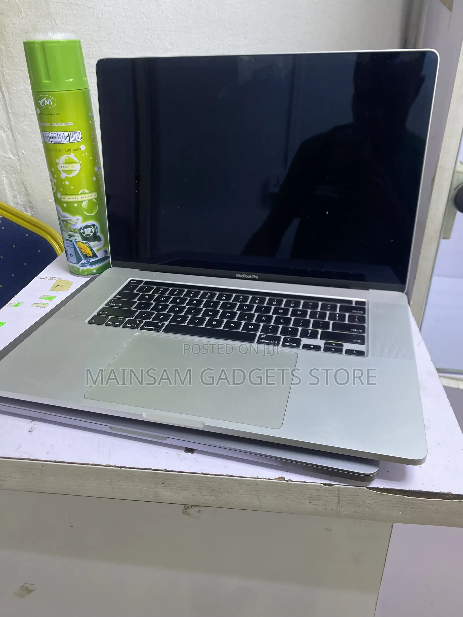 Laptop Apple MacBook Pro 2019 16GB Intel Core i9 SSD 1T