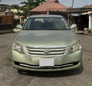 Toyota Avalon XLS Sedan FWD (3.5L 6cyl 6A) 2008 Green