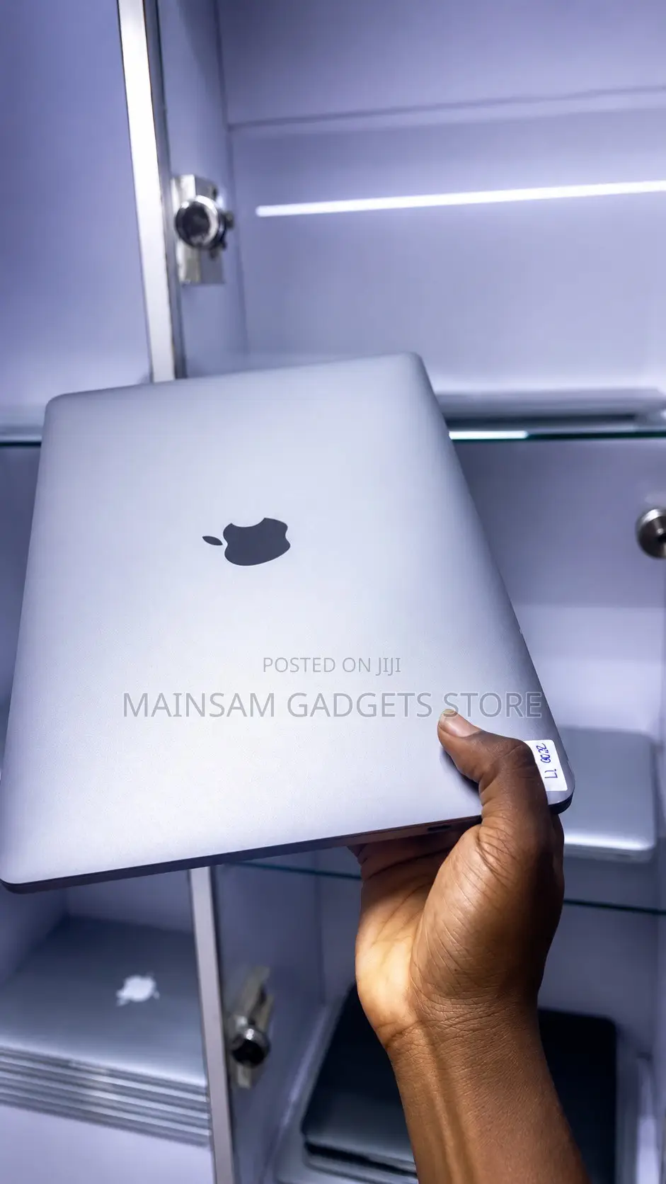 Laptop Apple MacBook Pro 2020 32GB Intel Core i7 SSD 512GB