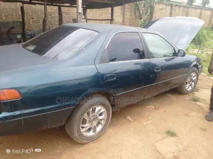 Toyota Camry 1998 Green