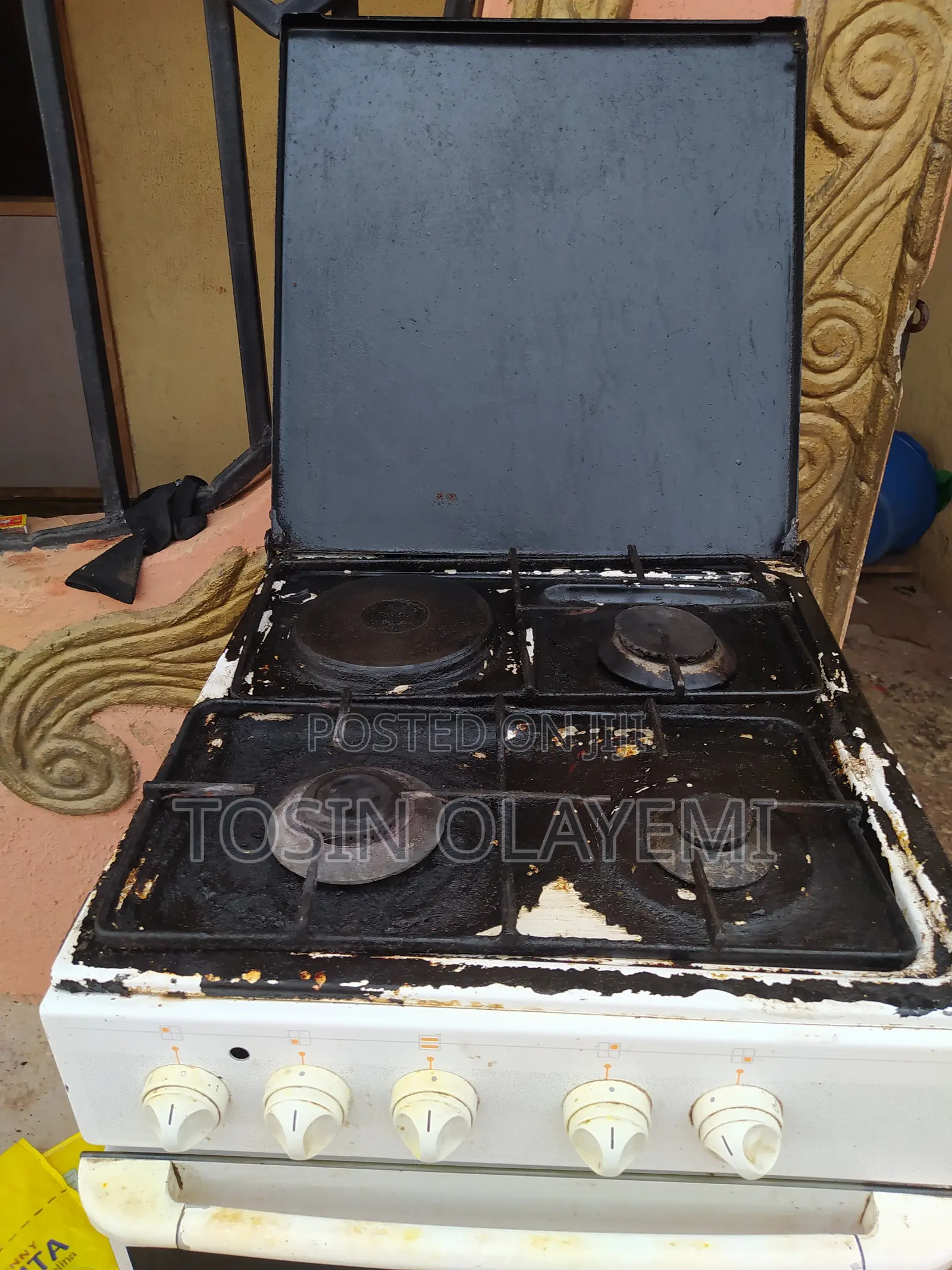 Standing Gas Cooker