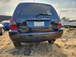 Toyota Highlander 2005 Black