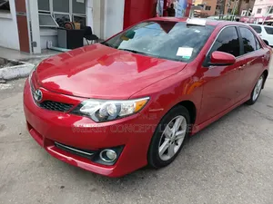 Toyota Camry SE Limited Edition 4dr Sedan (2.5L 4cyl 6A) 2012 Red