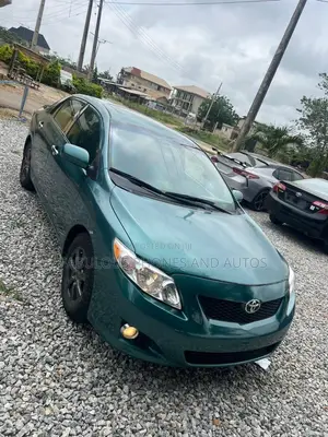Toyota Corolla LE 4dr Sedan (1.8L 4 cyl 4A) 2009 Green