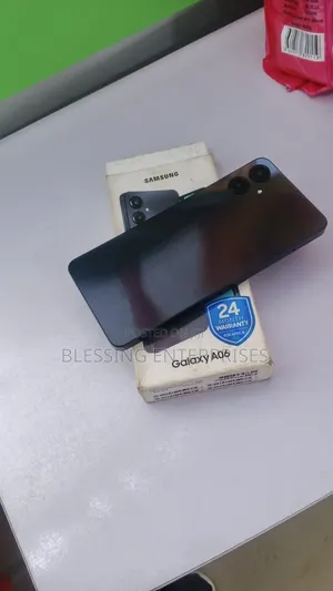 Samsung Galaxy A06 128 GB Black