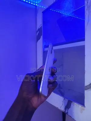 Apple iPhone 11 64 GB White