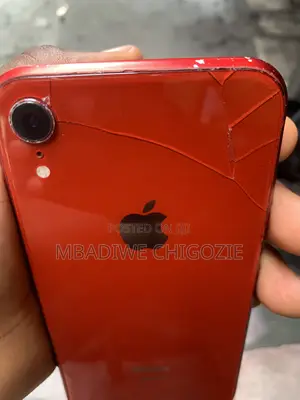 Apple iPhone XR 64 GB Red
