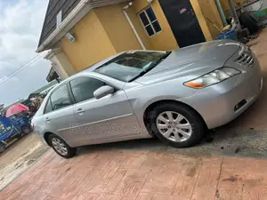 Toyota Camry 2008 Silver