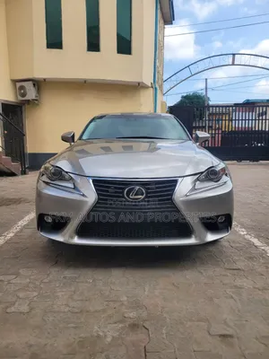 Lexus IS 2016 Gray