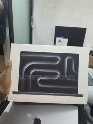 New Laptop Apple MacBook Pro 2026 M5 Max 36GB Apple M5 Max SSD 2T