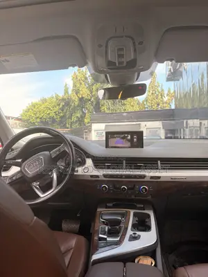 Audi Q7 2017 White