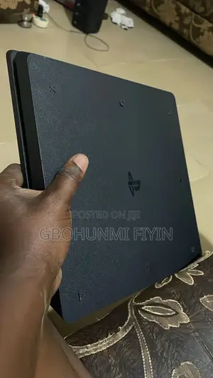 PlayStation 4