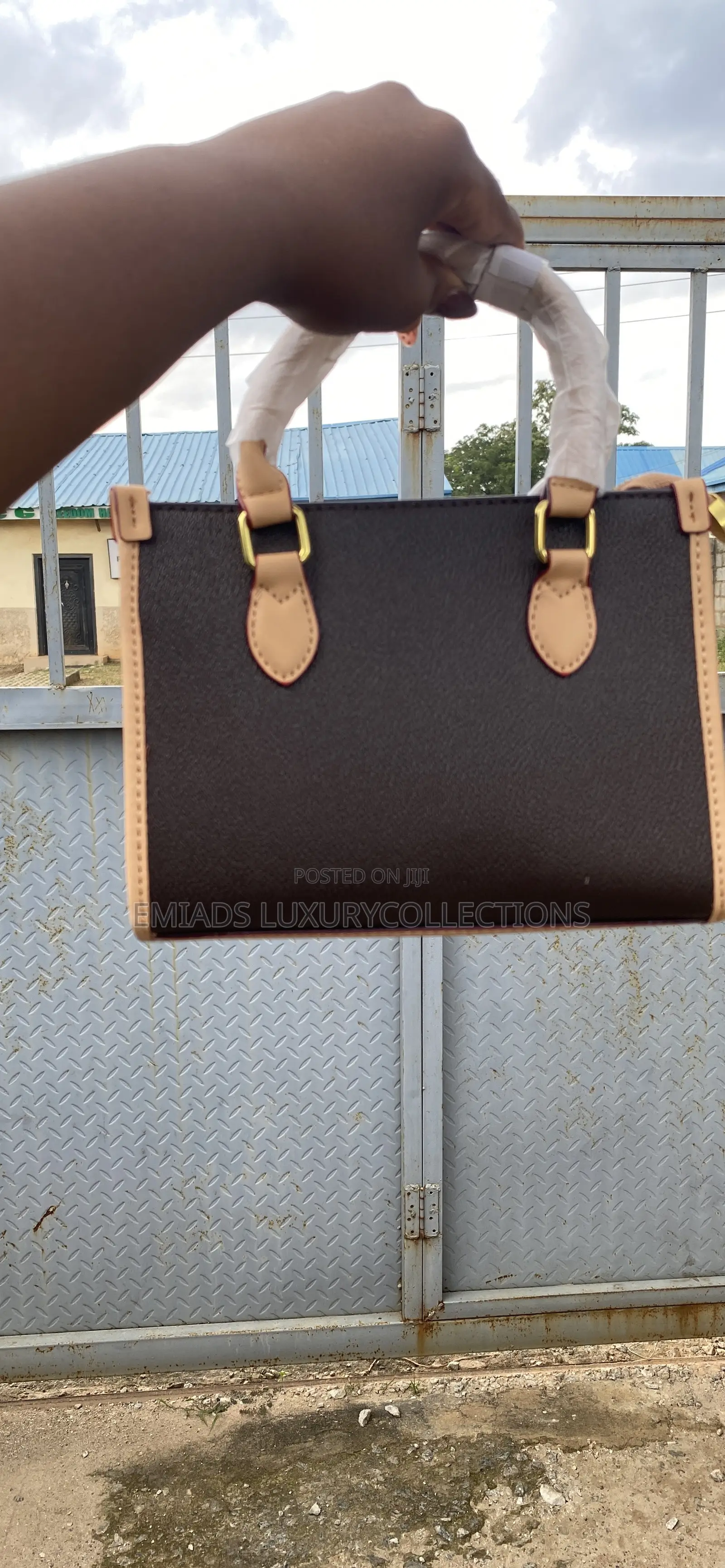 Emiads Luxury Collection