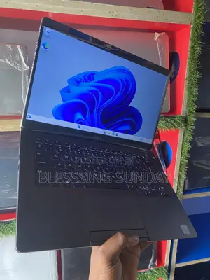 Laptop Dell Latitude 5300 8GB Intel Core i5 SSD 256GB