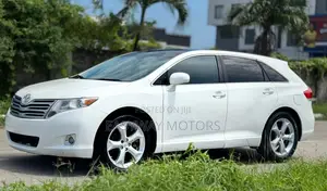 Toyota Venza Limited 2011 White