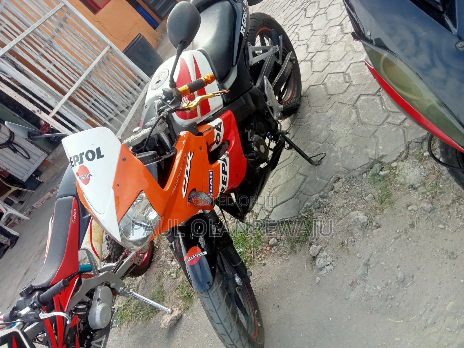 Honda CBR 2014 Orange