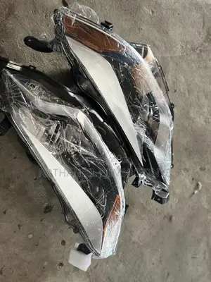 Set of Headlamp Corolla 2014