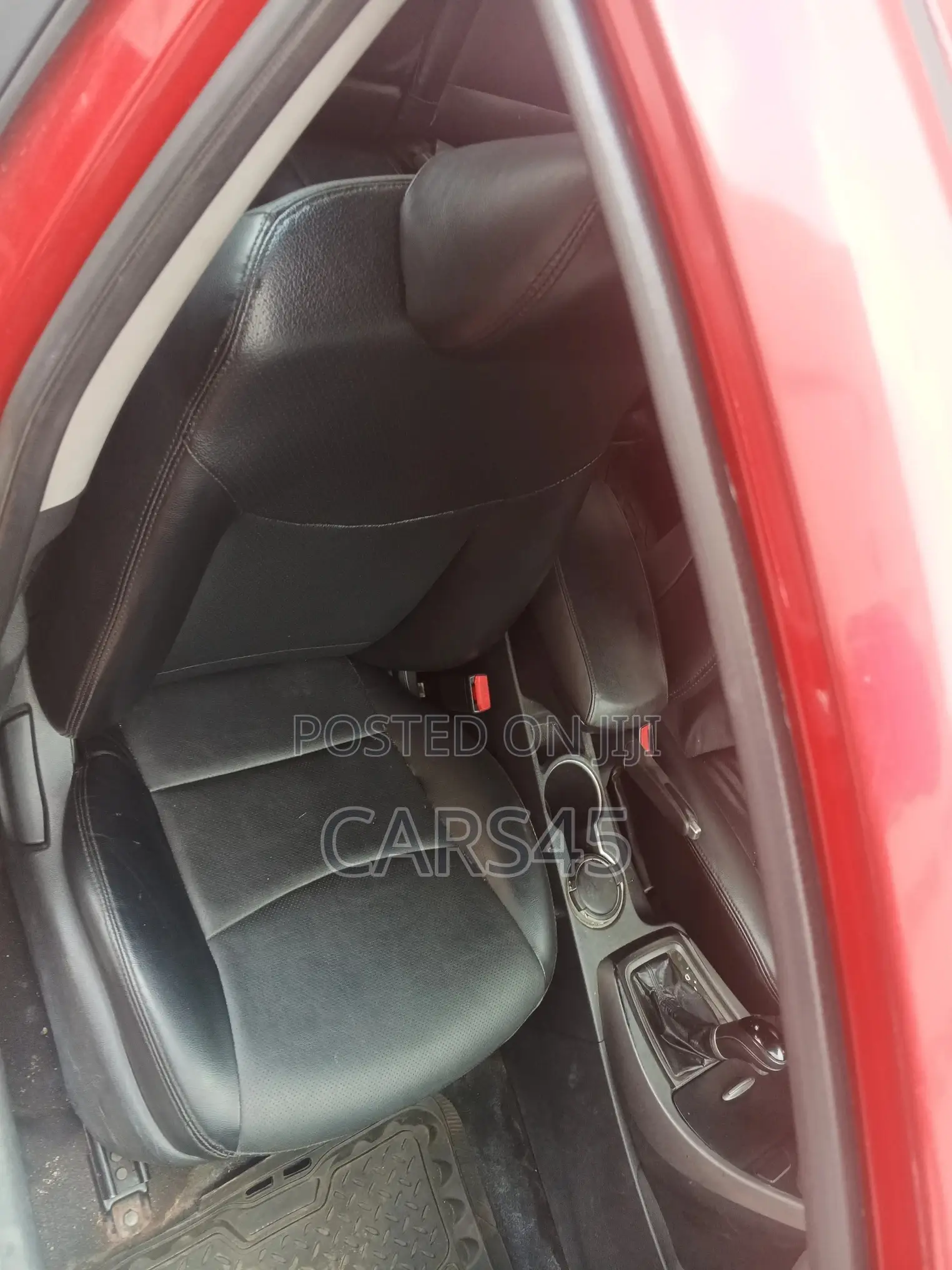 Hyundai Elantra 2016 Red