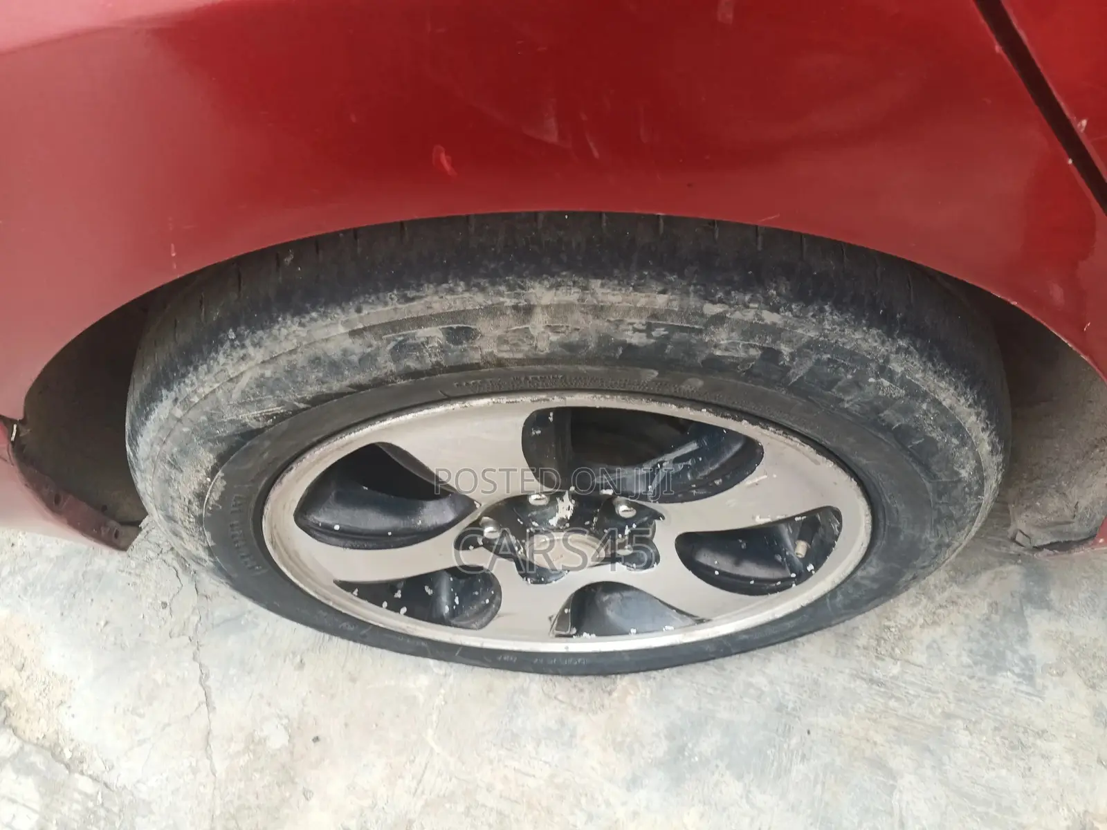 Hyundai Elantra 2016 Red
