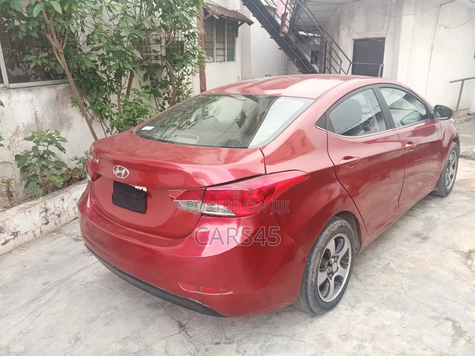 Hyundai Elantra 2016 Red
