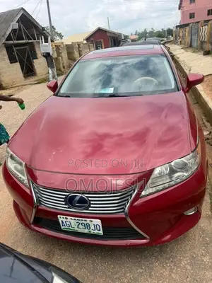 Lexus ES 350 FWD 2013 Red