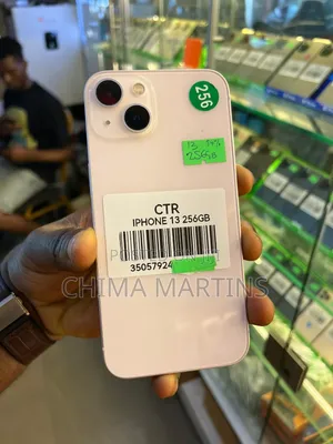 Apple iPhone 13 256 GB Pink