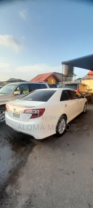 Toyota Camry 2012 White
