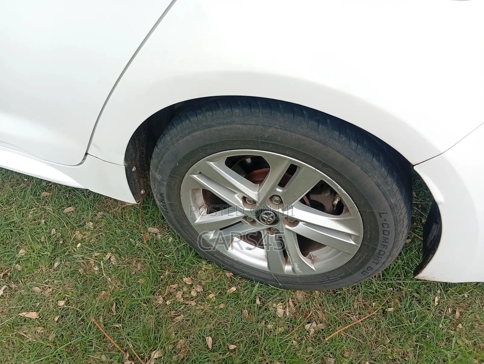 Toyota Corolla 2021 White
