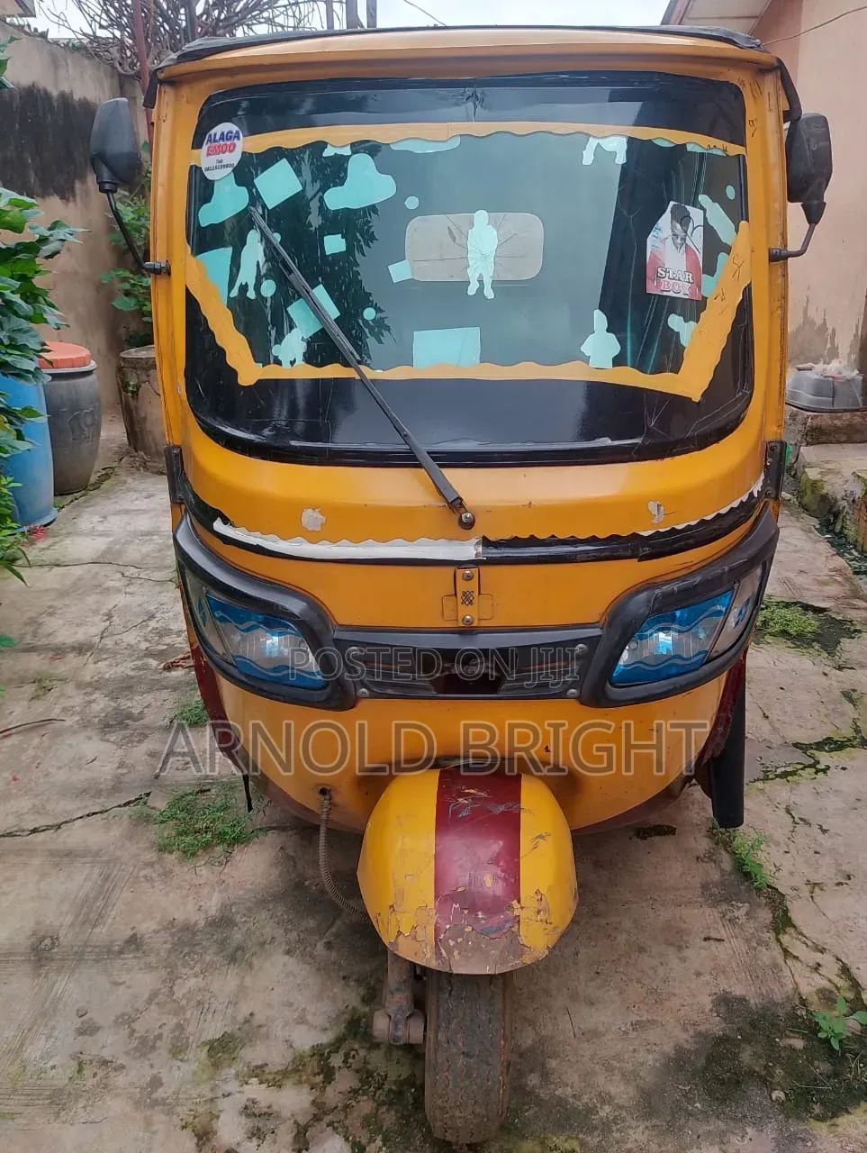 TVS 2023 Yellow