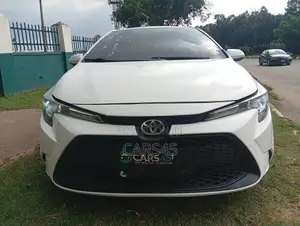 Toyota Corolla 2021 White