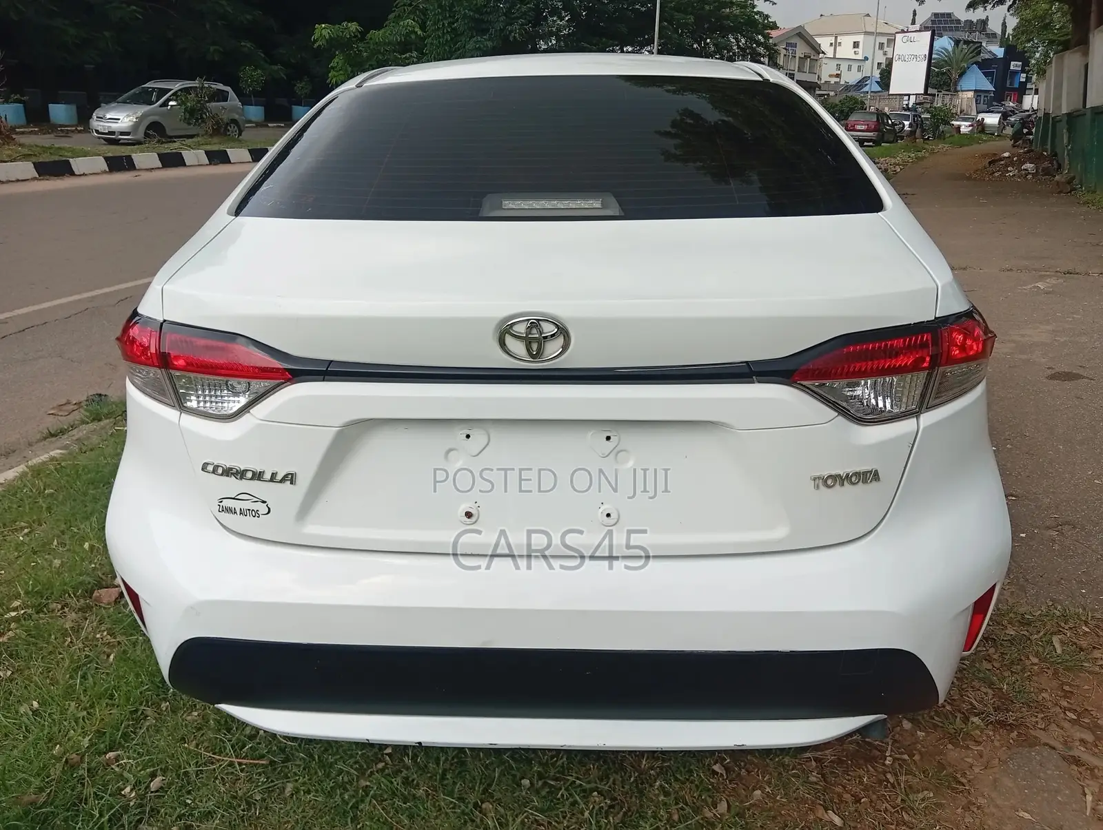 Toyota Corolla 2021 White