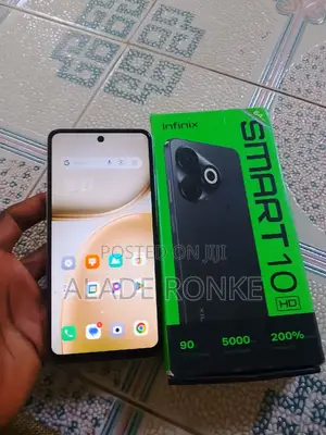 Infinix Smart 10 HD 64 GB Silver