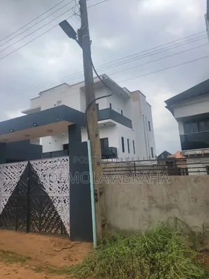 Furnished 4bdrm Duplex in Journalist Estate, Magodo for rent