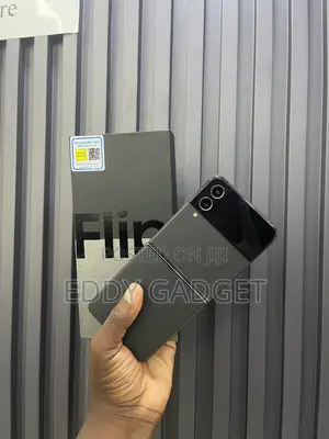 Samsung Galaxy Z Flip4 256 GB Black