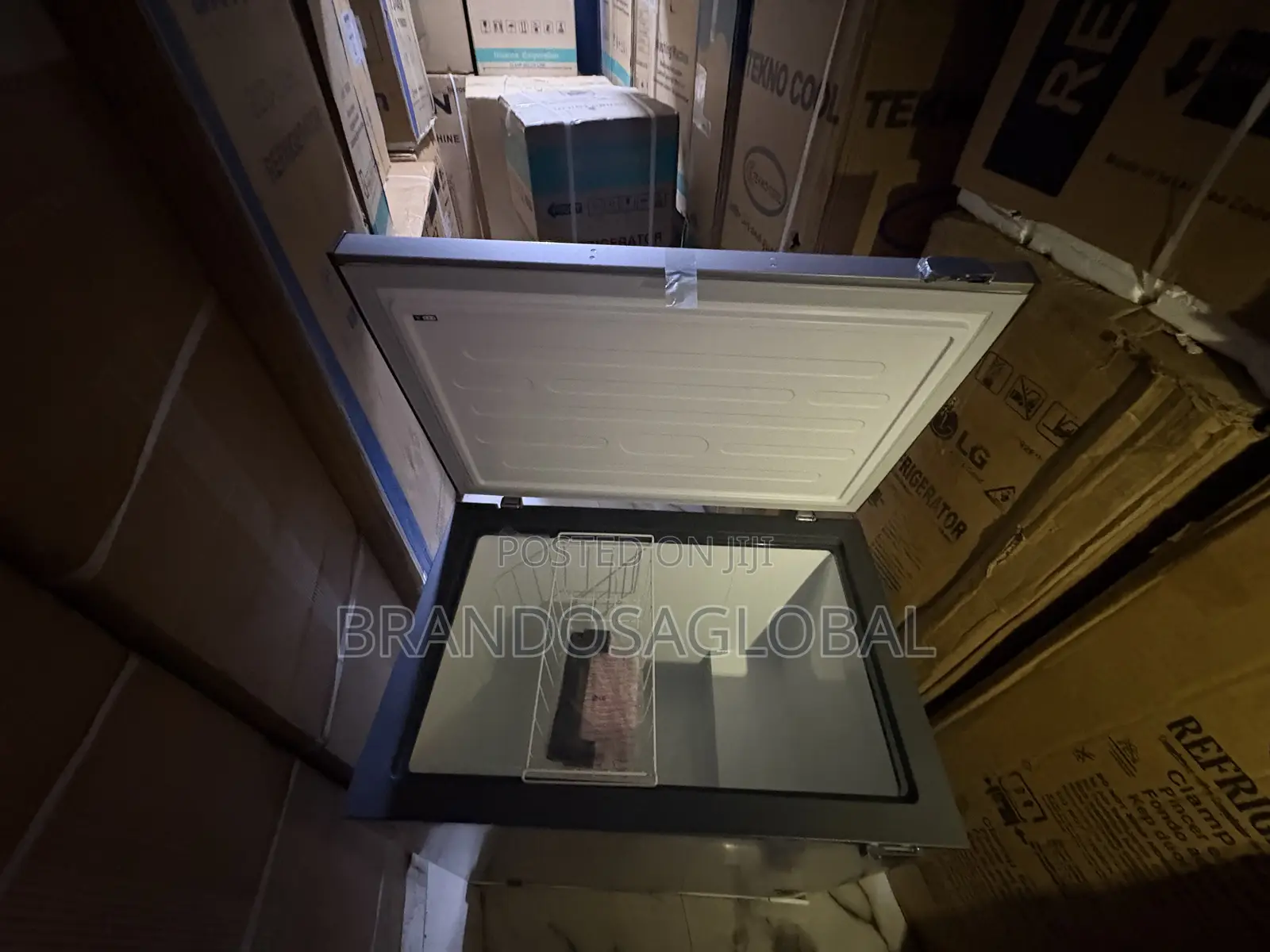 LG FRZ205BQCF Chest Freezer 194L – External Temperature Control