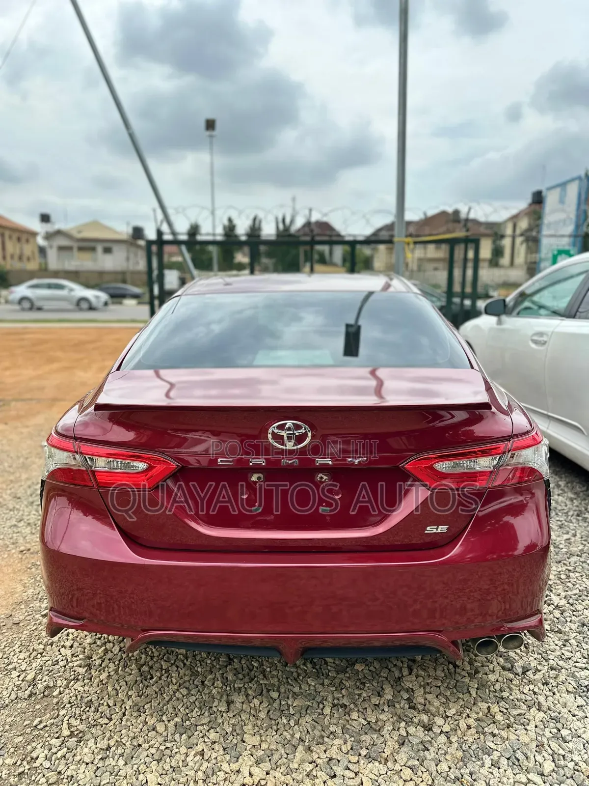 Toyota Camry 2018 Red