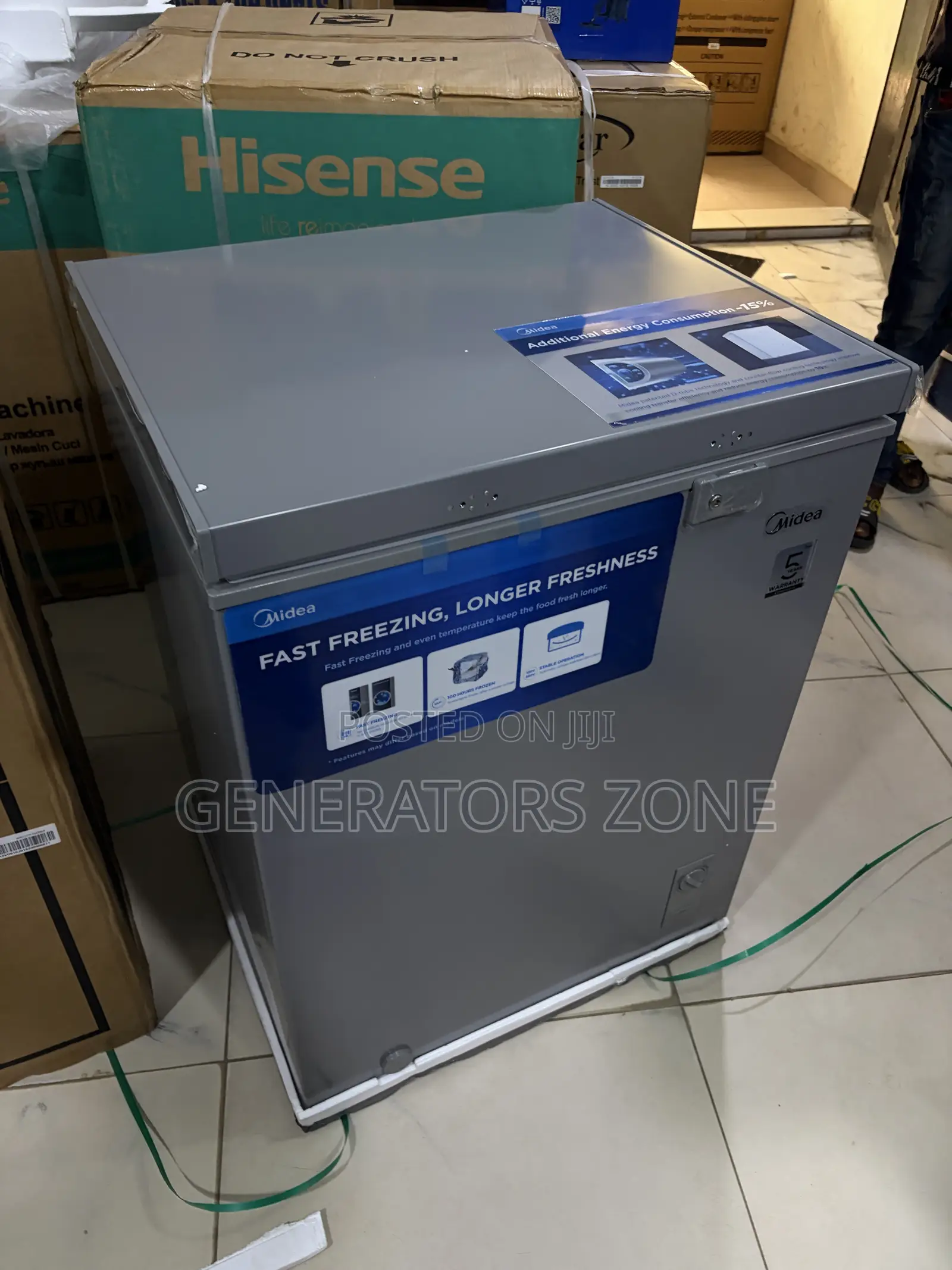 Midea 142L Chest Freezer With Multiple Temperature Settings