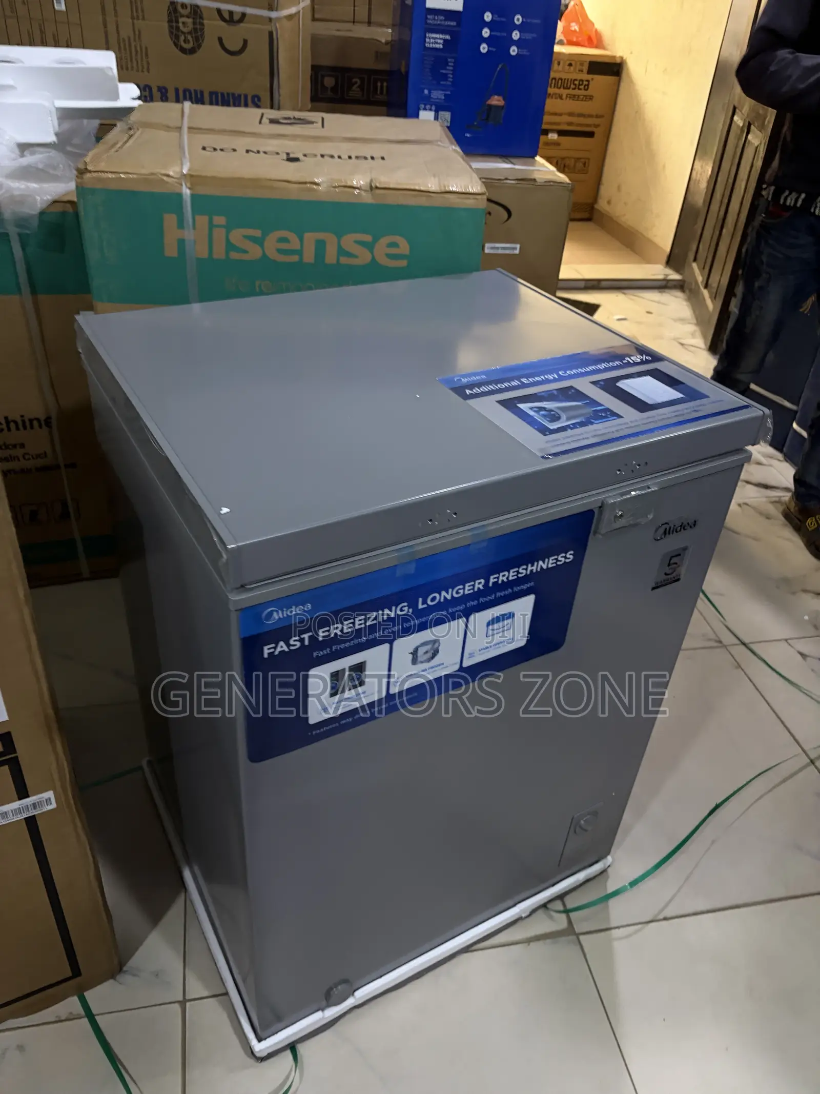 Midea 142L Chest Freezer With Mechanical Temperature Control