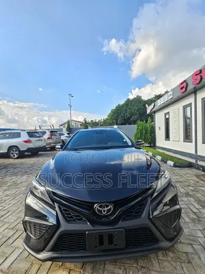 Toyota Camry 2021 Black