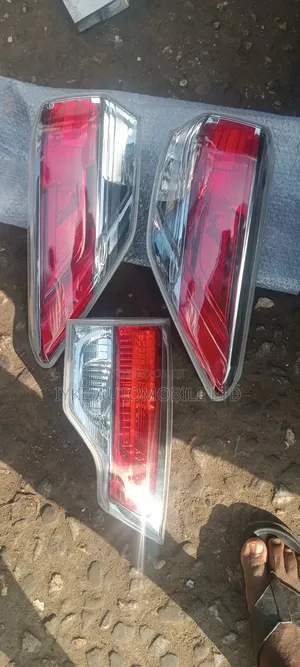 Highlander 2015 Complete Back Lights