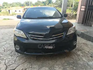 Toyota Corolla 2009 Black