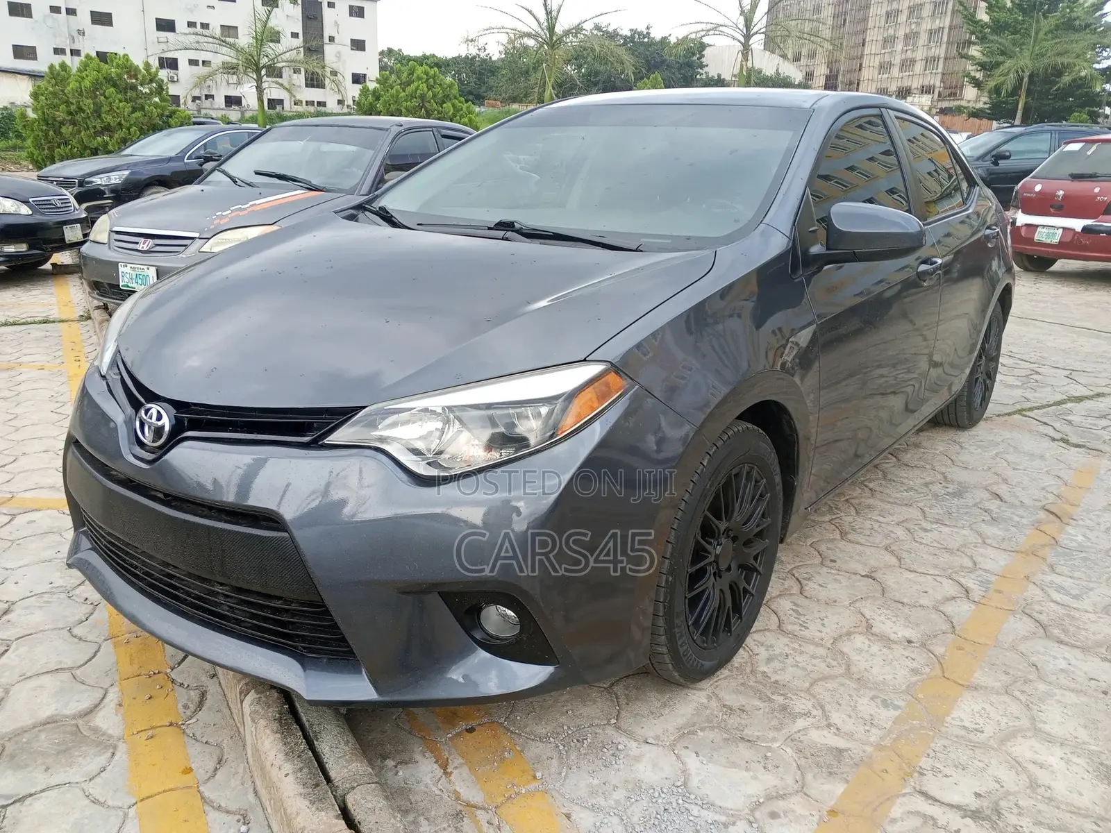 Toyota Corolla 2015 Black