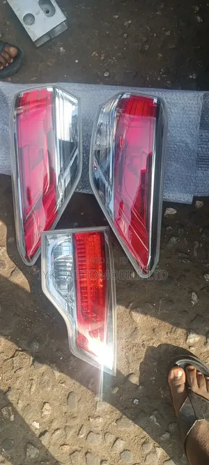 Highlander 2015 Complete Back Lights
