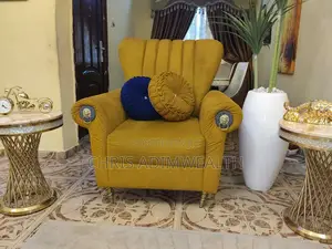 Prestigious 6 Royals Seaters Sofas.