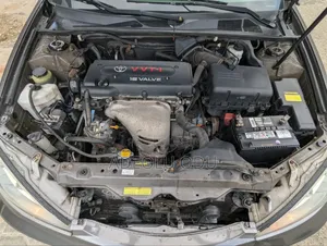 Toyota Camry 2005 Gray