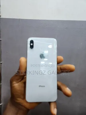 Apple iPhone XS Max 64 GB White