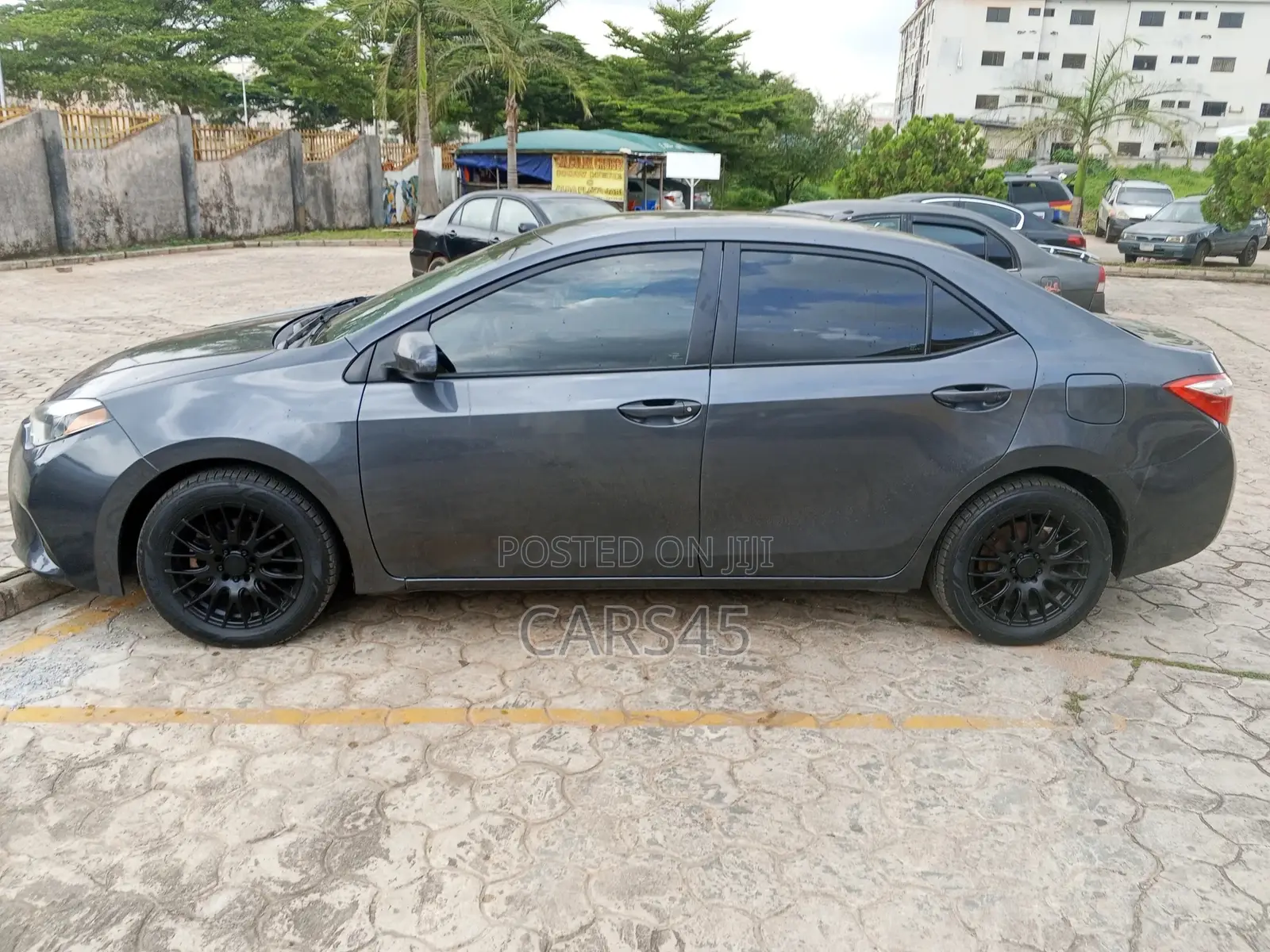 Toyota Corolla 2015 Black