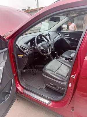 Hyundai Santa Fe 2015 Red